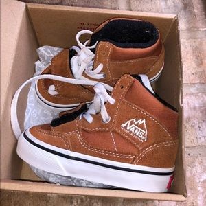Vans mountain edition toddler